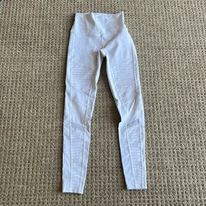 ALO High Waisted Yoga Legging White Size Extra Small